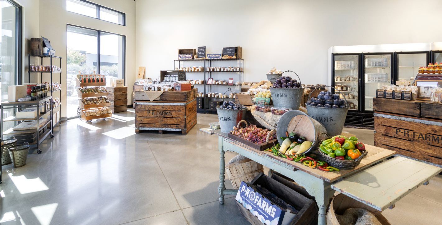 Enzo's Table at The Row