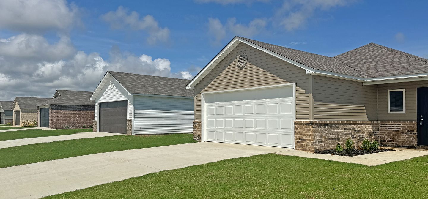 Ridge Creek Streetscape