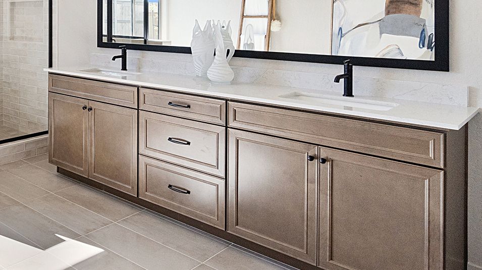 Update Grand Ranch Heritage Grove 3312 Owners Bath 1of2 F1