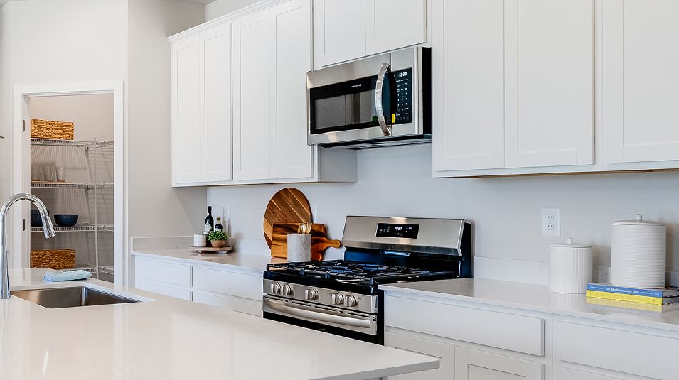 1844 Guilford Kitchen 1of5 F1