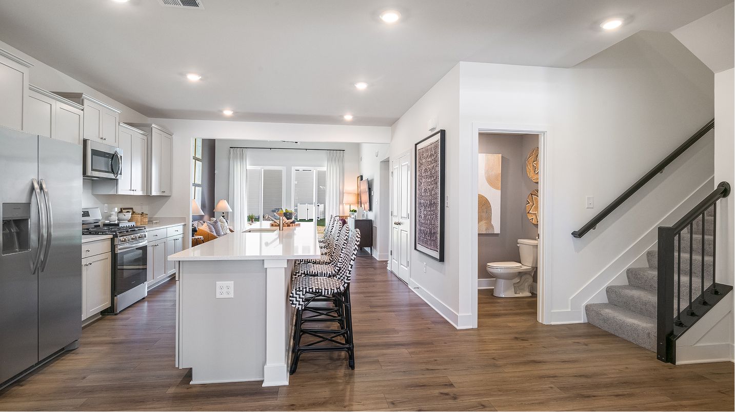 2494 Jennings Kitchen 4of5 F1 Base2