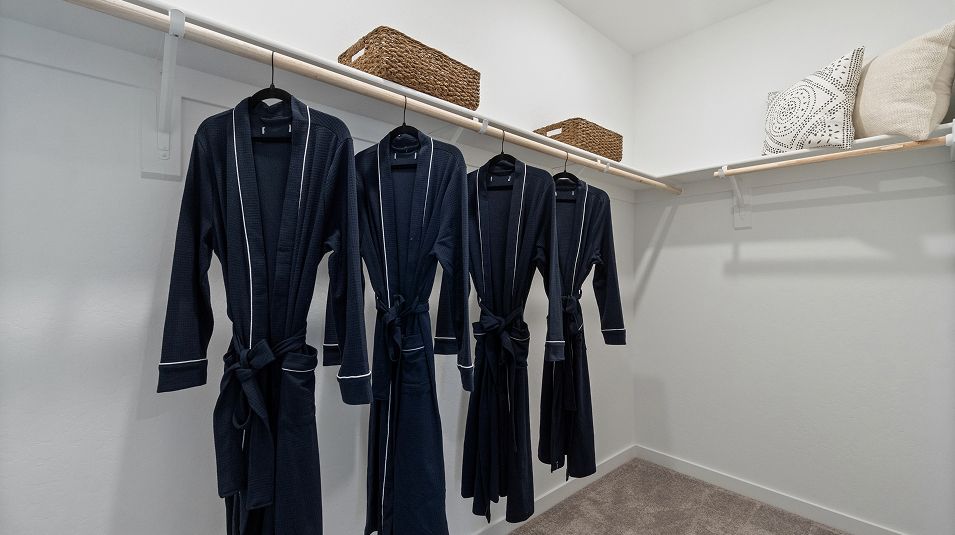 033125 3002 Jewel Owners WIC F1 Base3