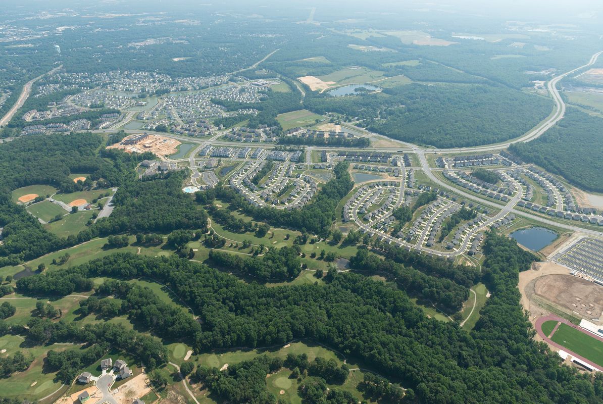 Pic White Plains Park Aerial