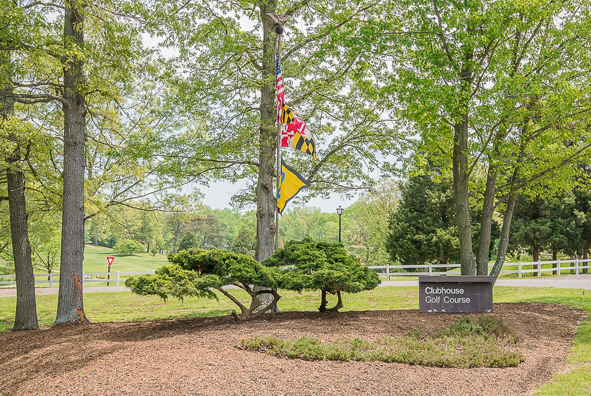 Pic White Plains Golf Course