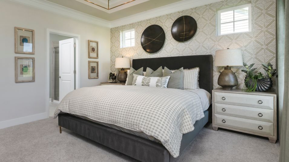 Lincoln Primary Suite