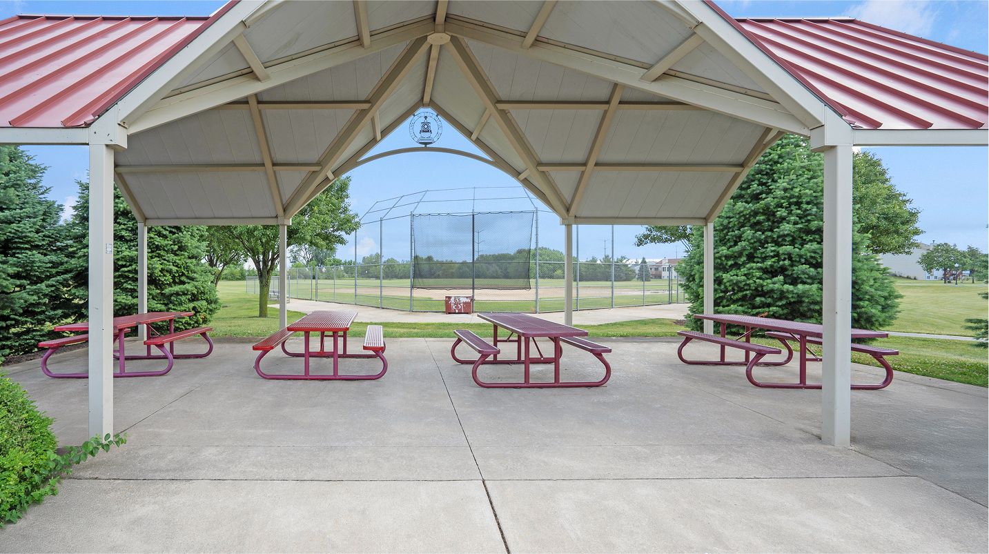 Whispering Meadows Amenity Picnic Area 070825