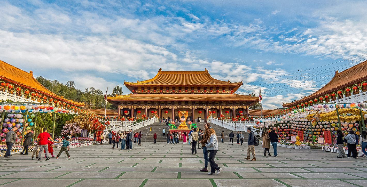 Hsi Lai Temple exterior