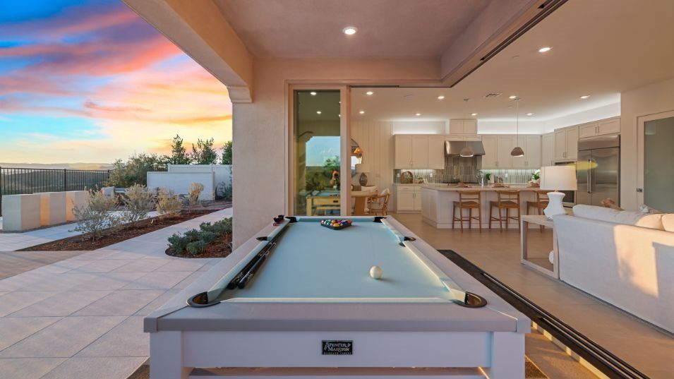 Residence 1 California Room