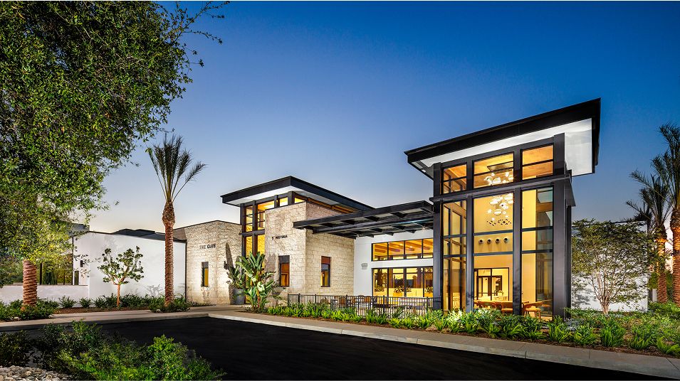 Metro Heights Amenity The Club Exterior
