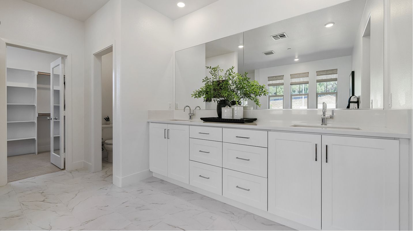 Cortona Res4 Owners Bath 4of5 F2