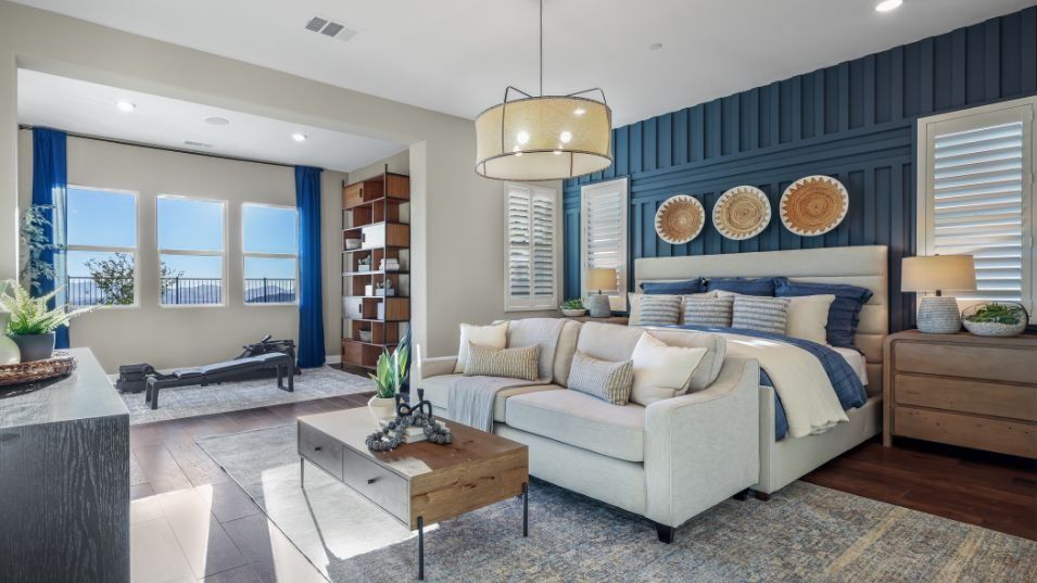 Residence 2 Owner's Suite