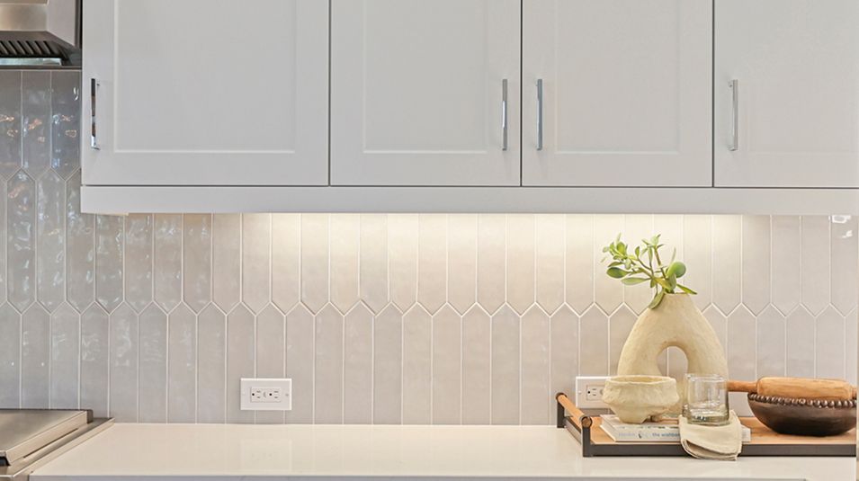 Ridgeview Metro Heights Res3 Kitchen 6of6 F1