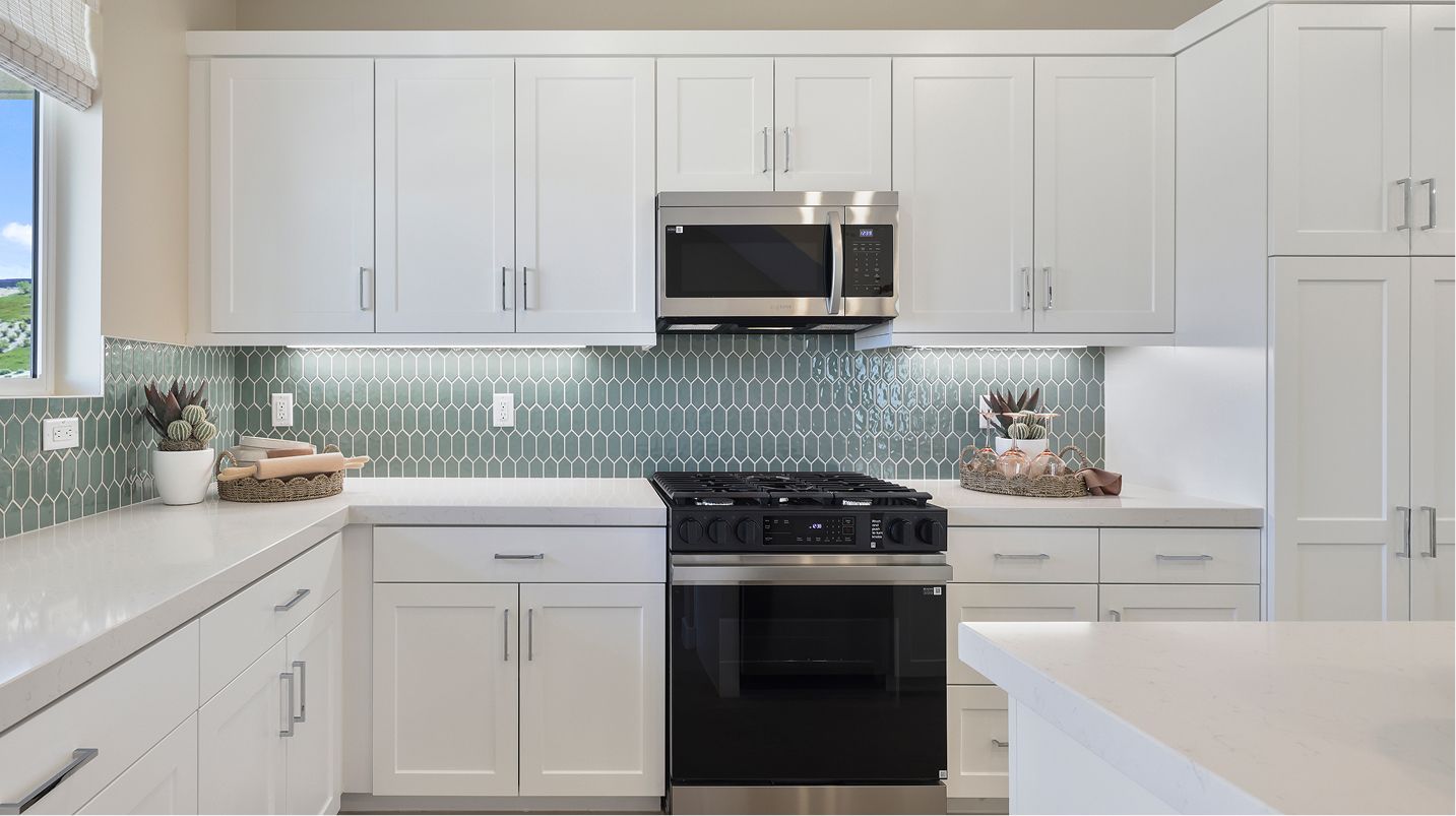 Coral Valencia Res1 Kitchen 3of6 F2