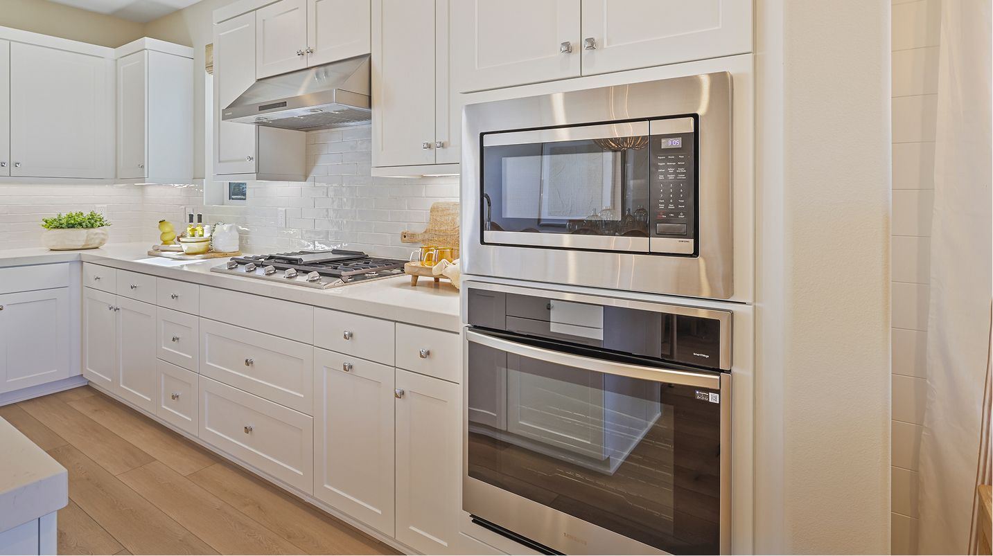 Jewel Valencia Res1 Kitchen 6of10 F2