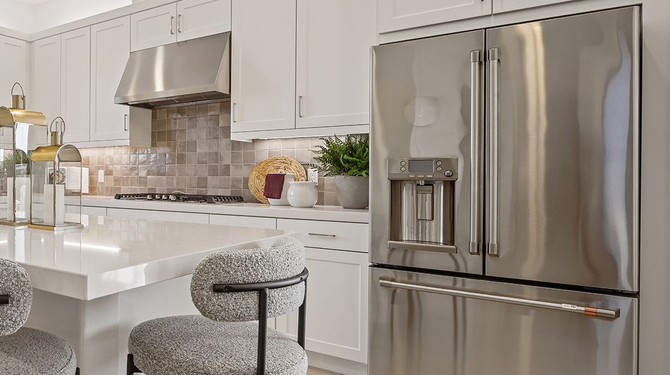 Aquila Luna GPN Res1 X Kitchen 4of6 F1