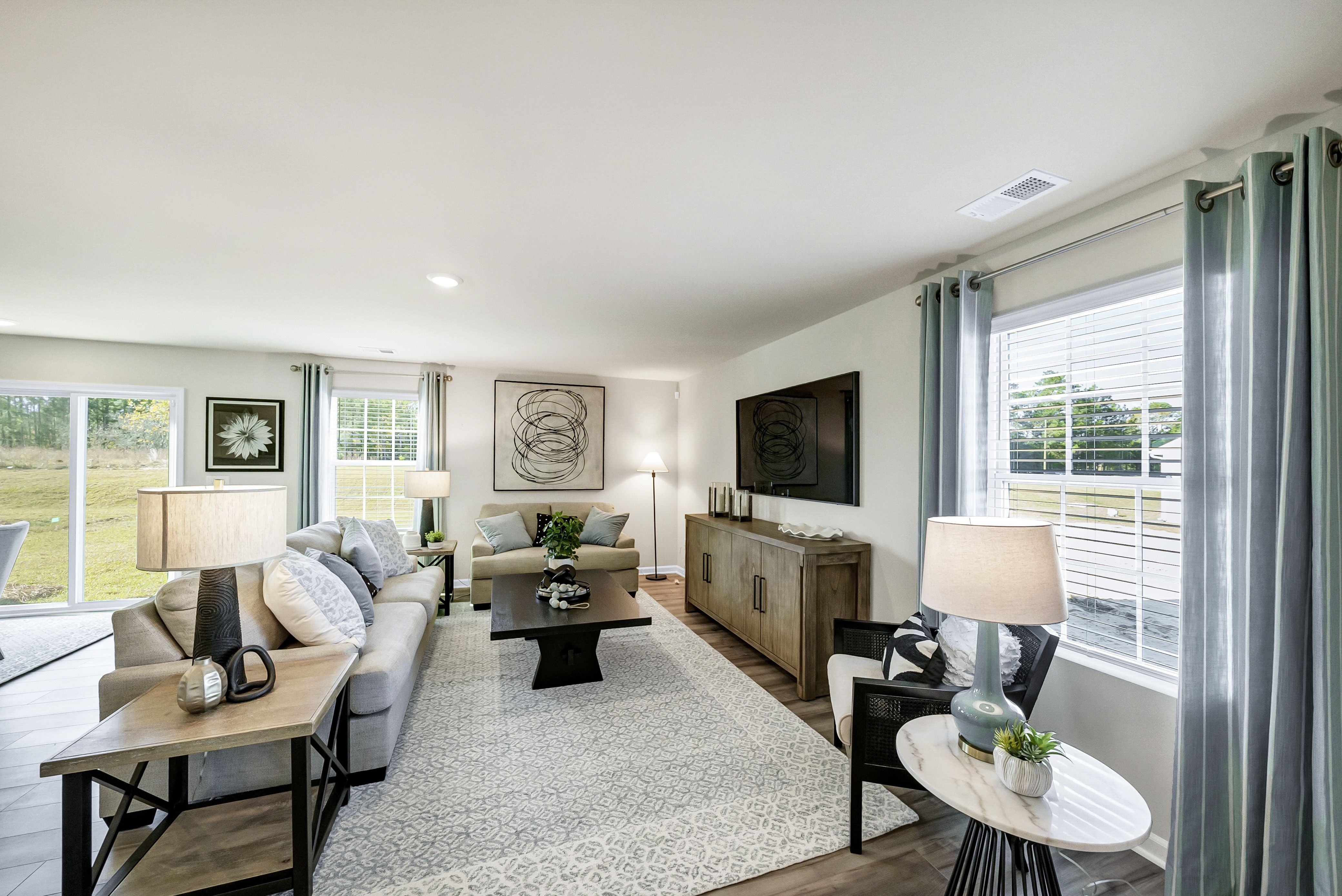 Heron Pointe Crane Model Great Room 1 of 3