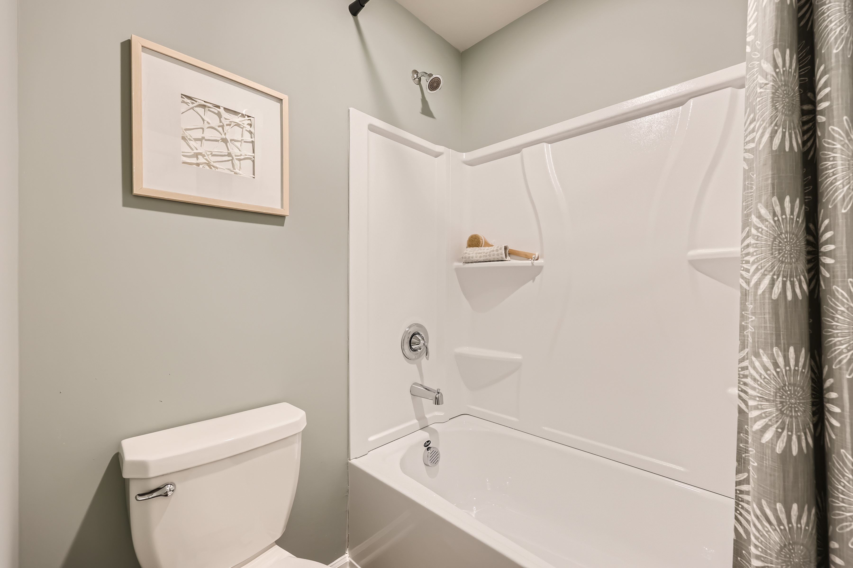 2305 Emerson Bath2 F2 2of2