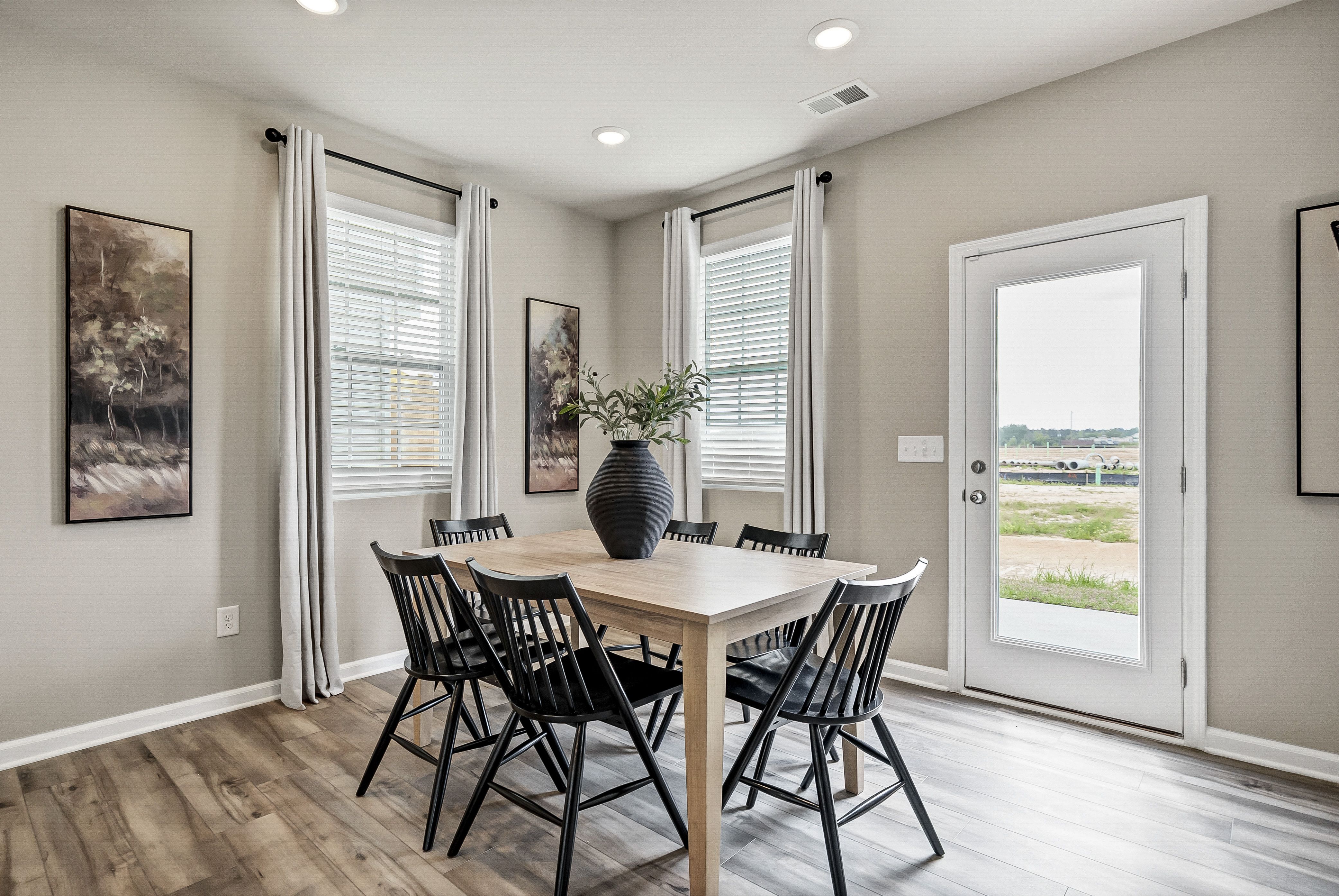 Taylor Hill Anderson Eat In 1of2