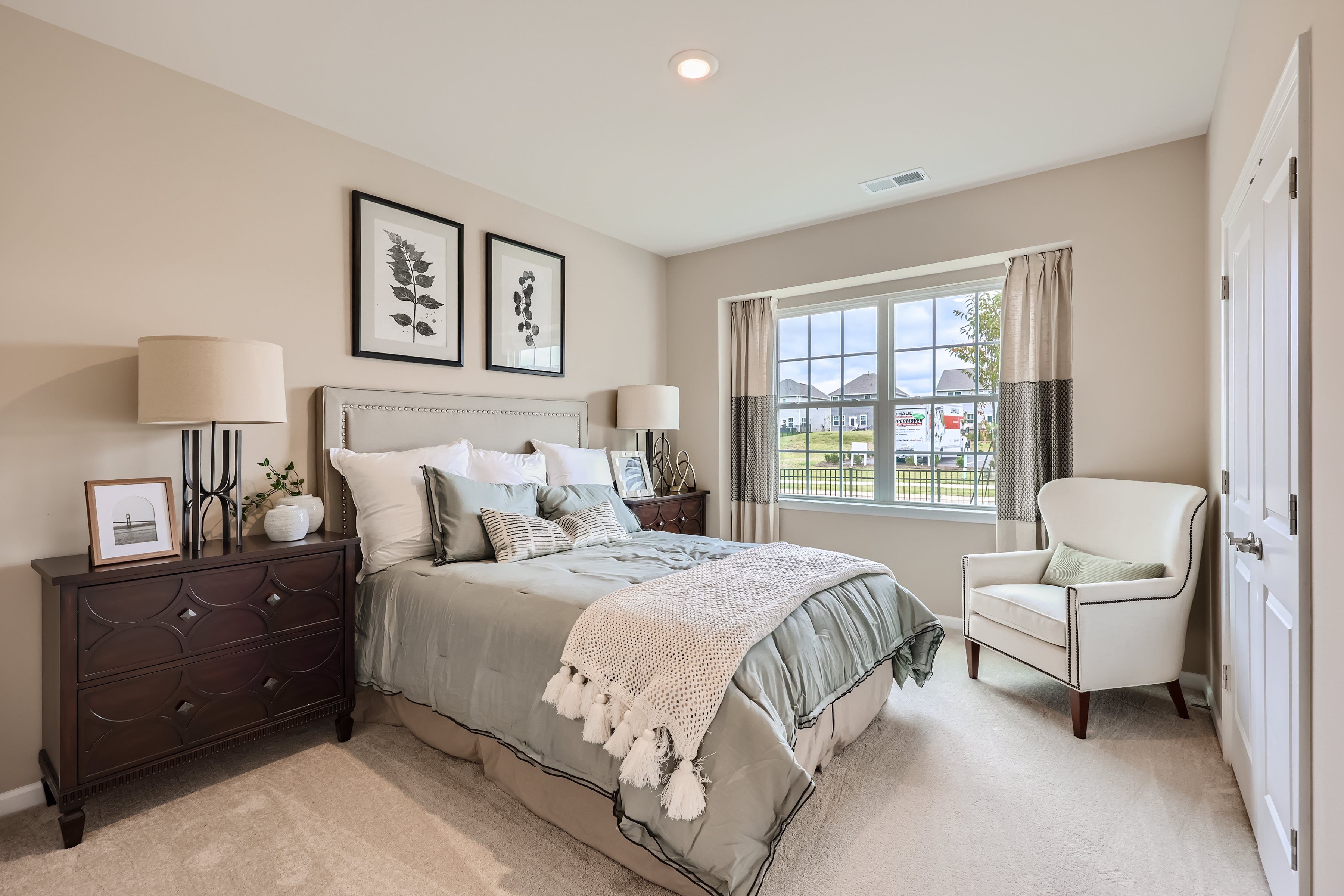 2777 Dorchester Bedroom1 1of1