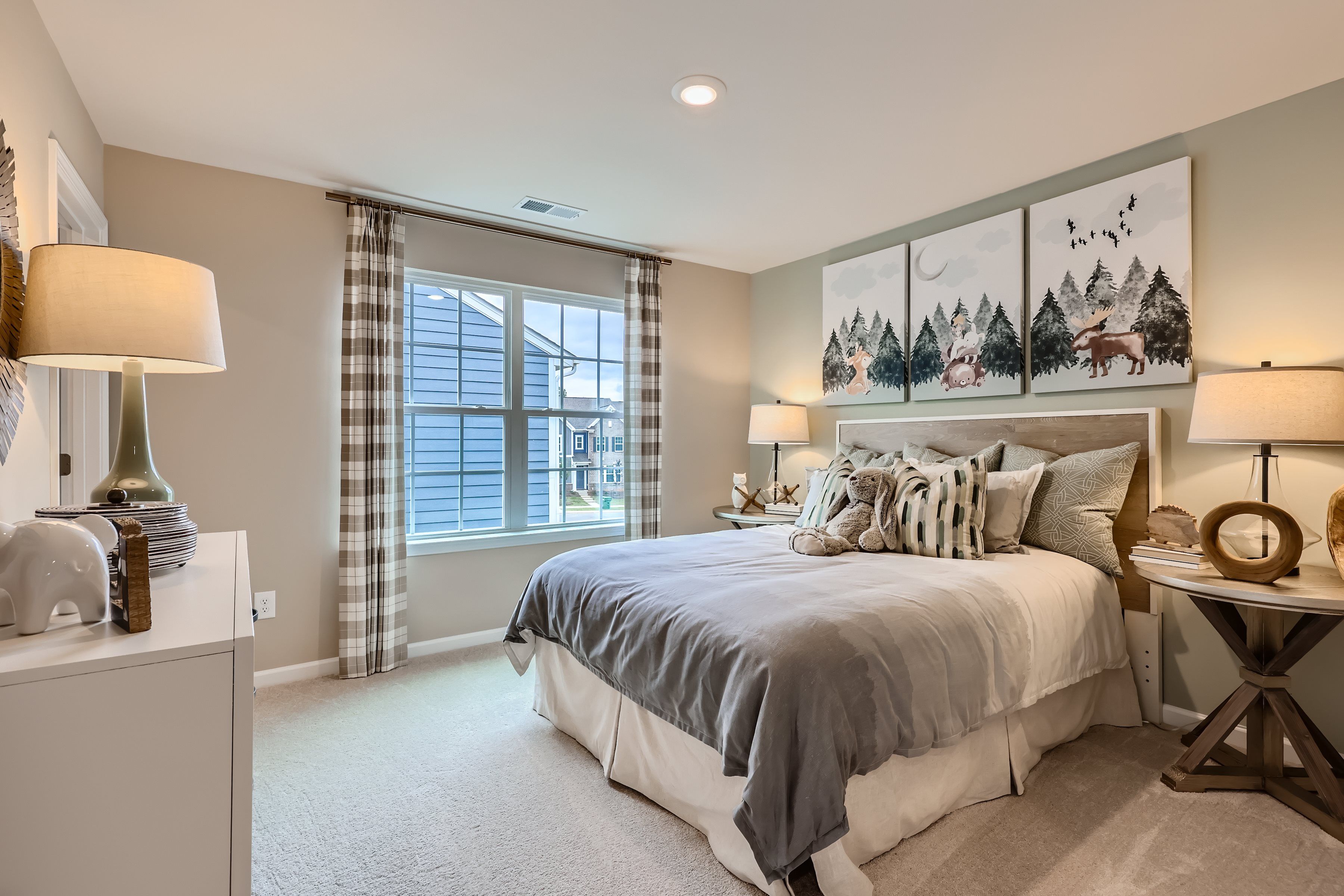 2777 Dorchester Bedroom2 1of1