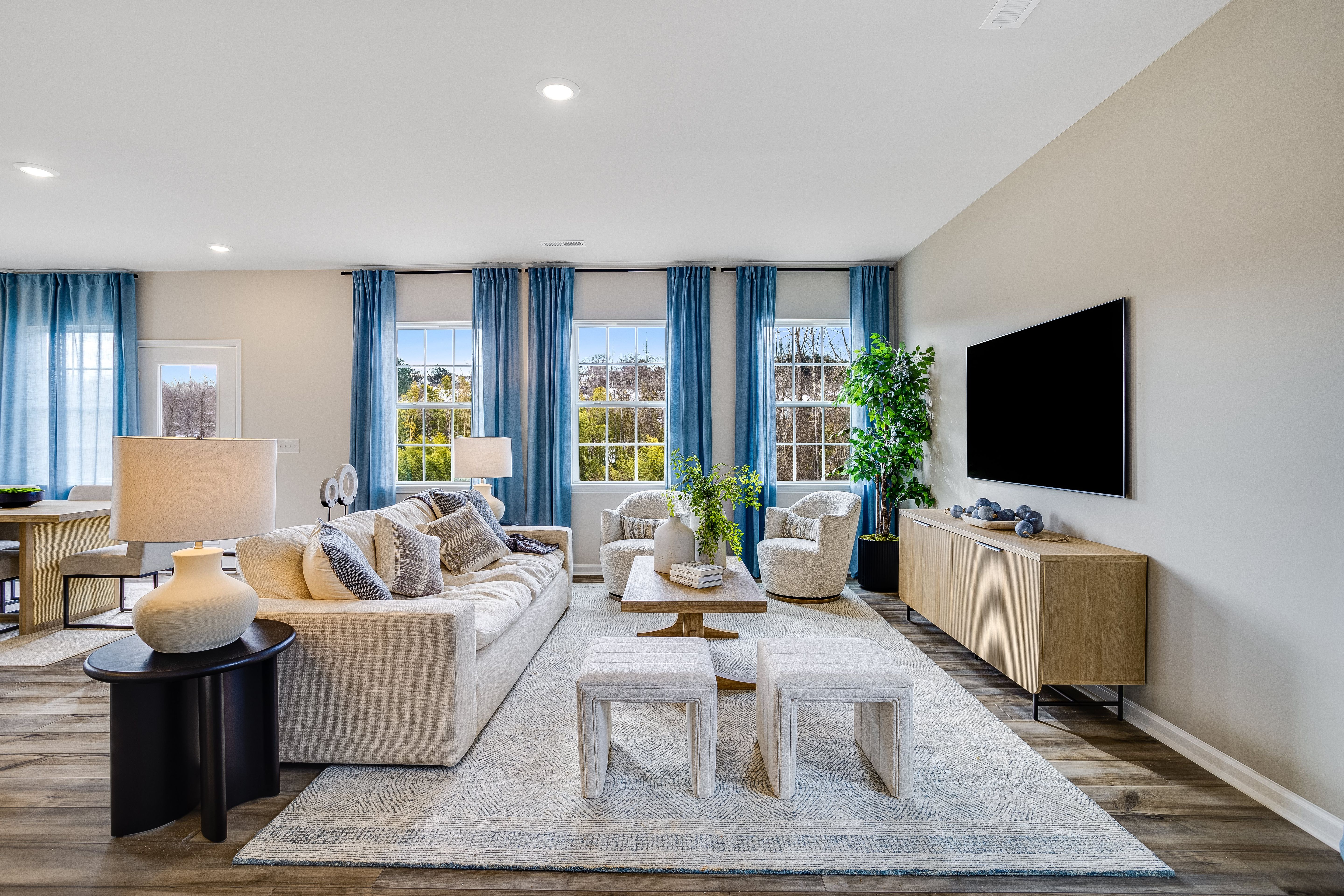 Reynolds Crossing Westbury71 13