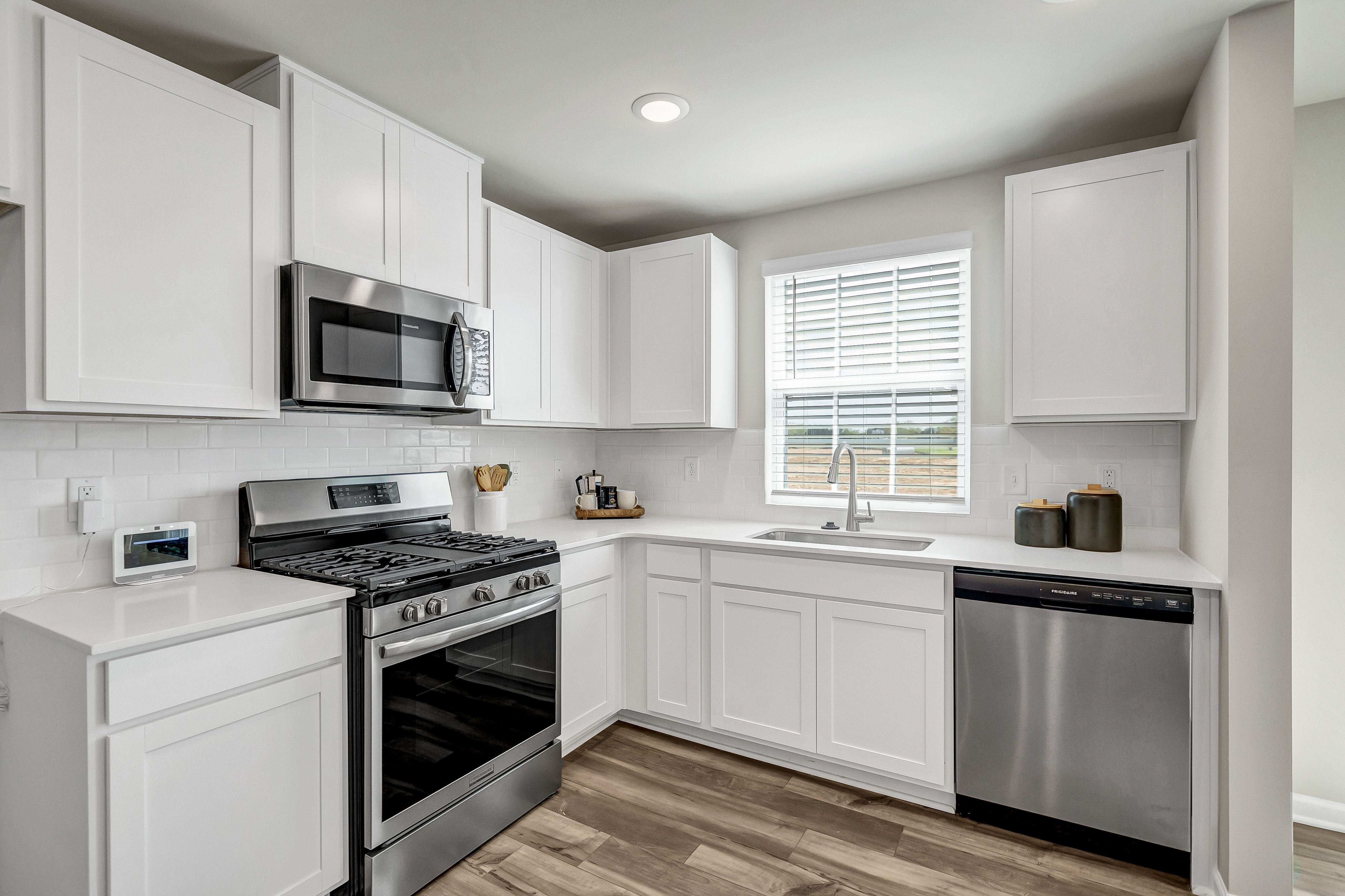 Taylor Hill Denali Kitchen 1of3