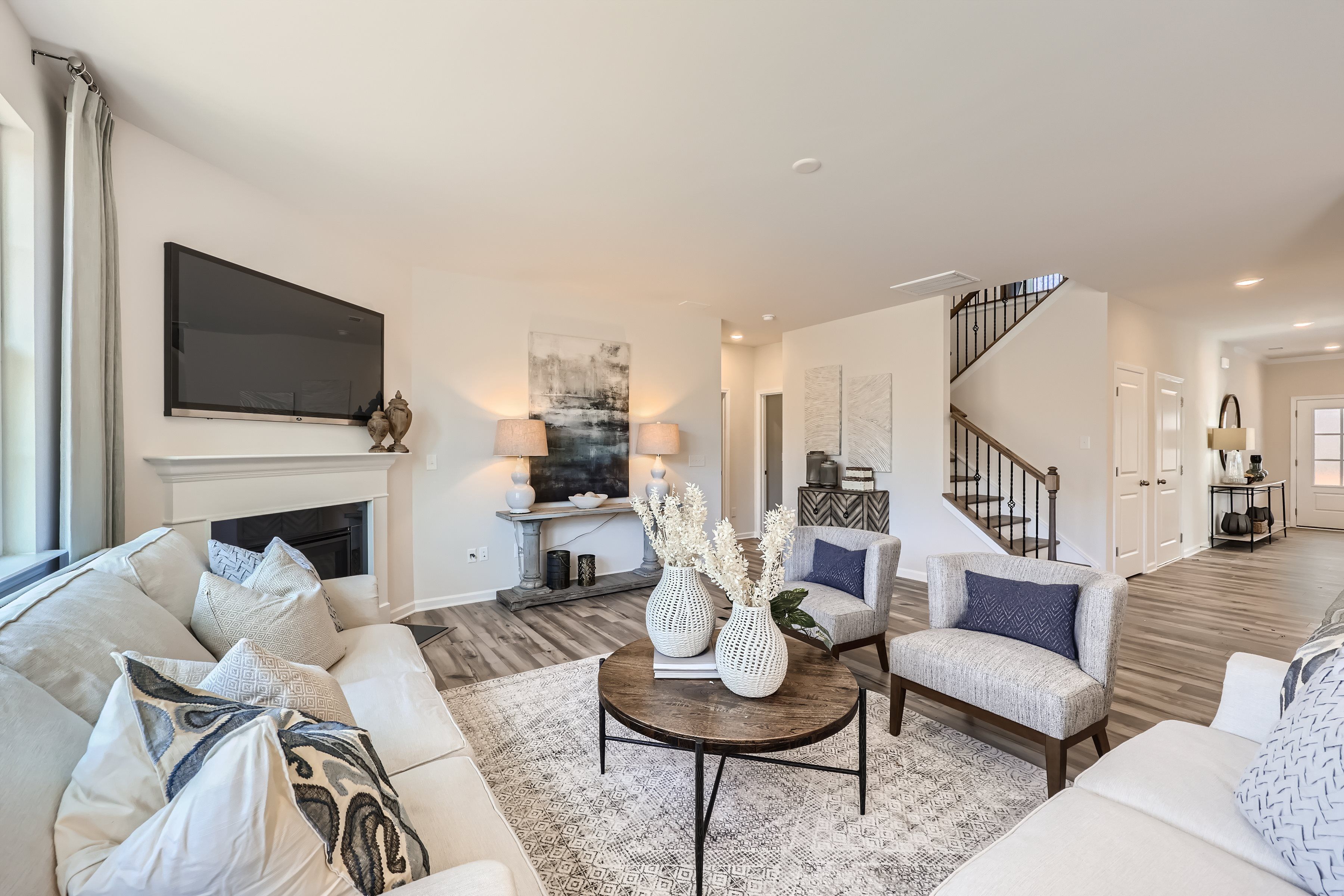 1825 Grassy Knoll Trail   Print Quality   002   03 Living Room