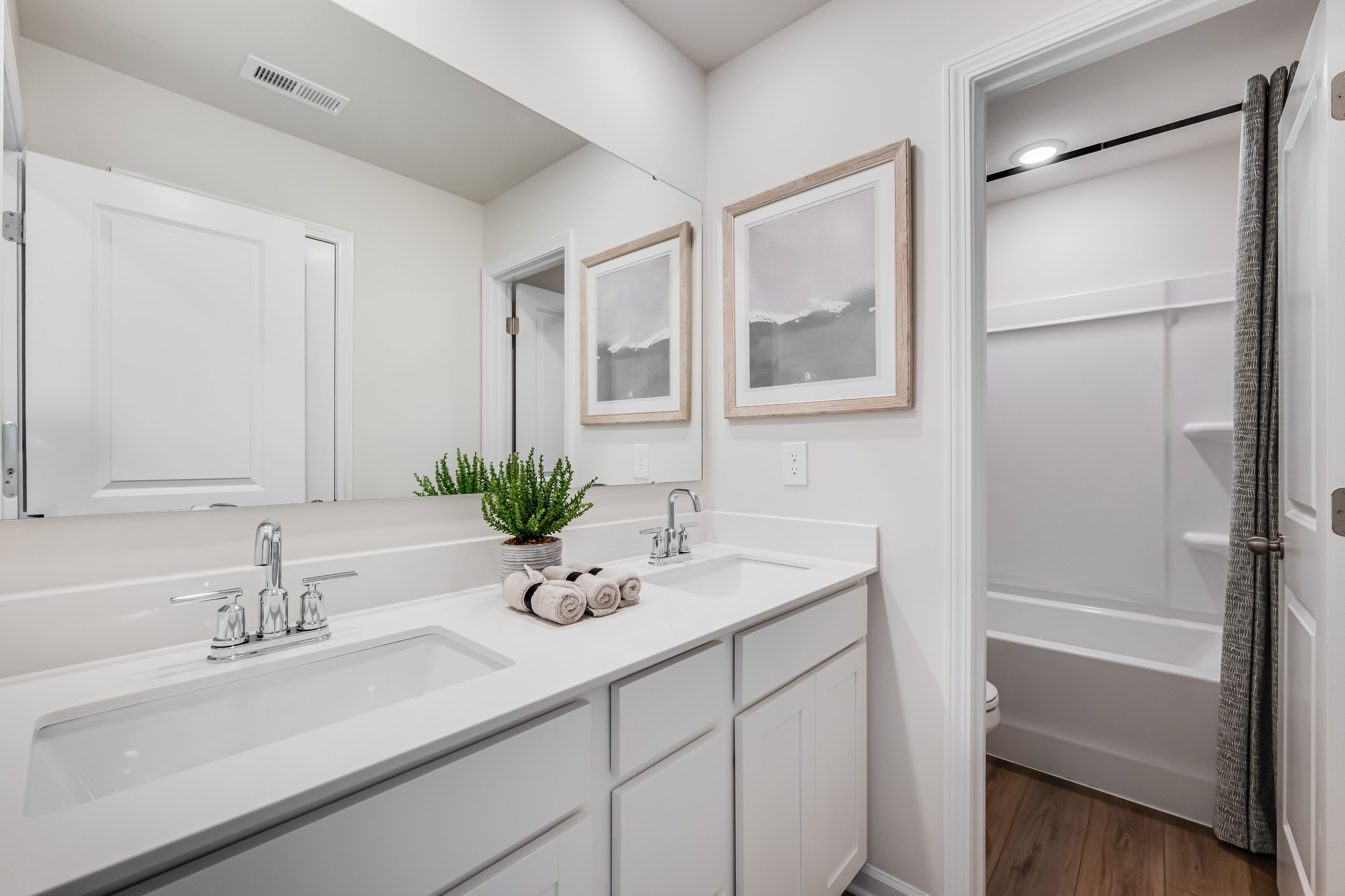 Winecoff Village Troutman Frostr H10 14