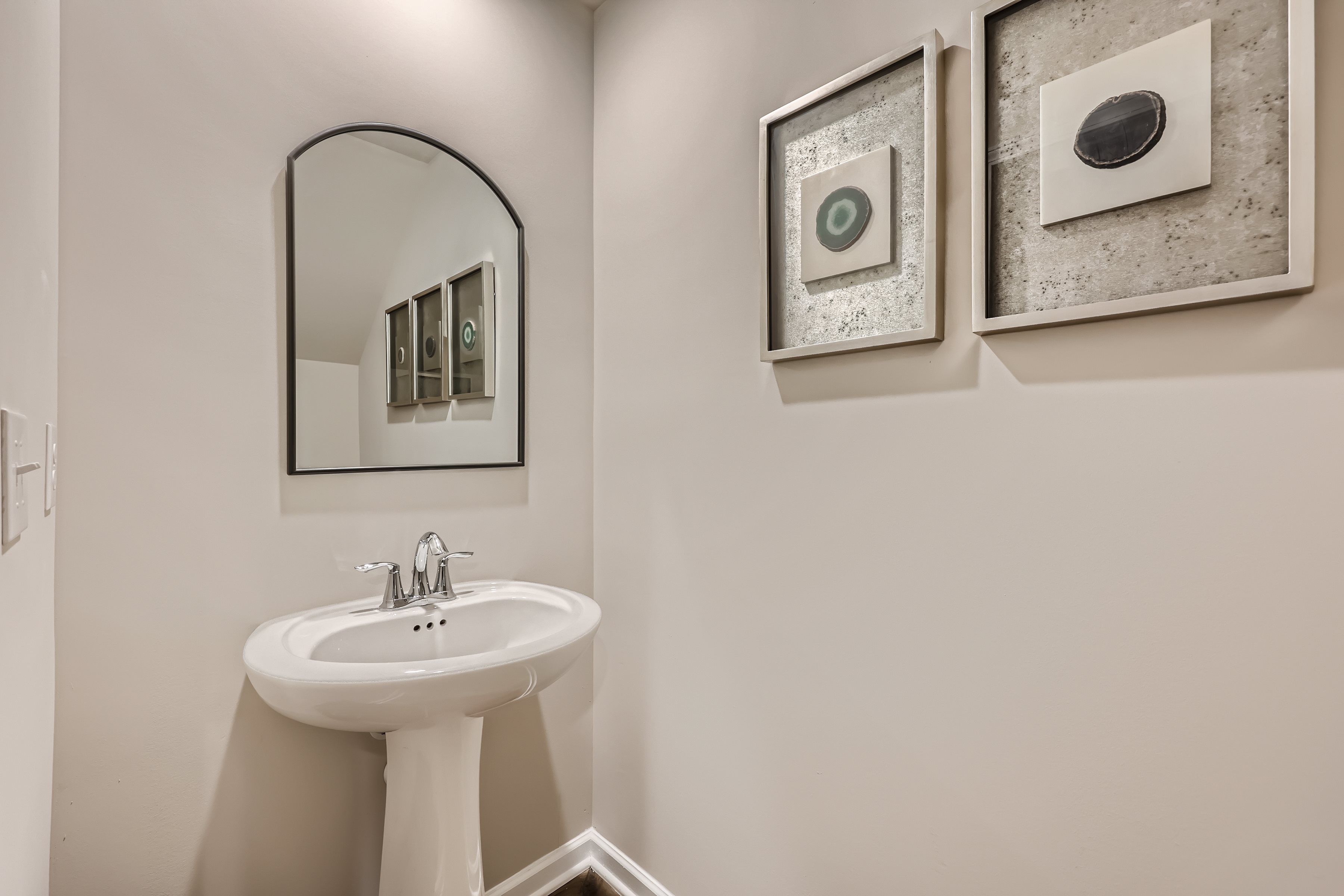 2305 Emerson Powder Bath F1