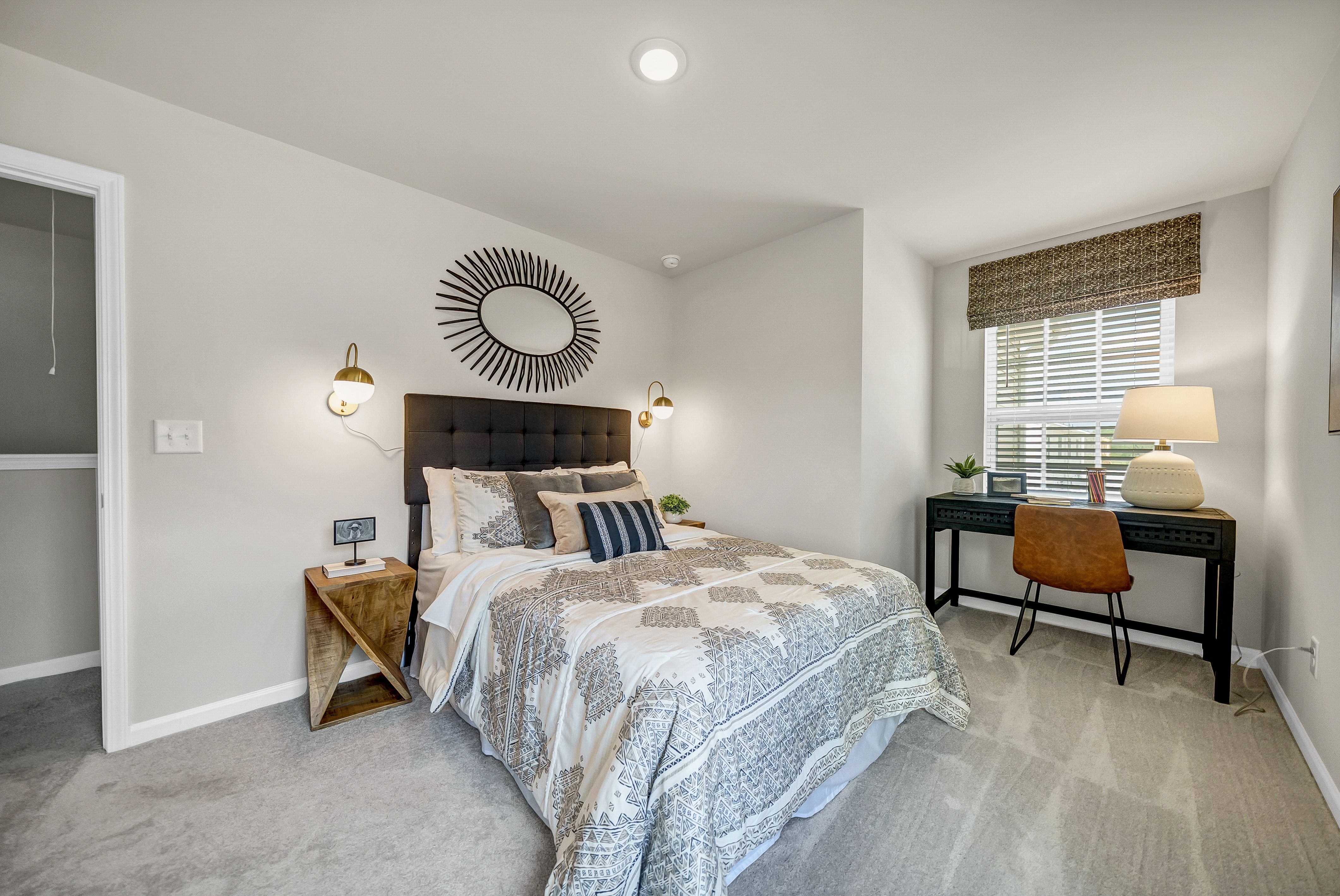 Taylor Hill Denali Bedroom3 3of3