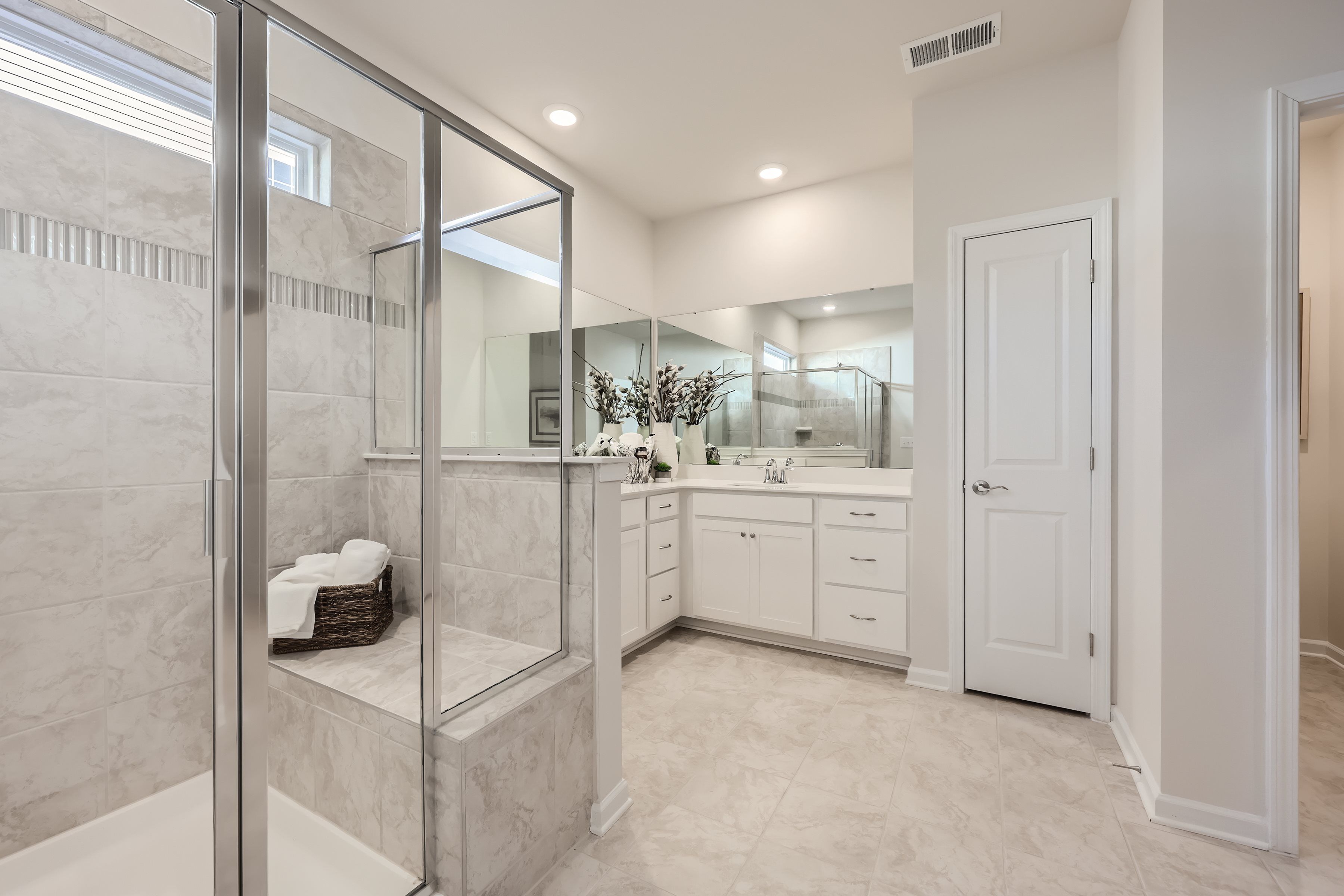 1831 Grassy Knoll Trail   Print Quality   017   24 Primary Bathroom