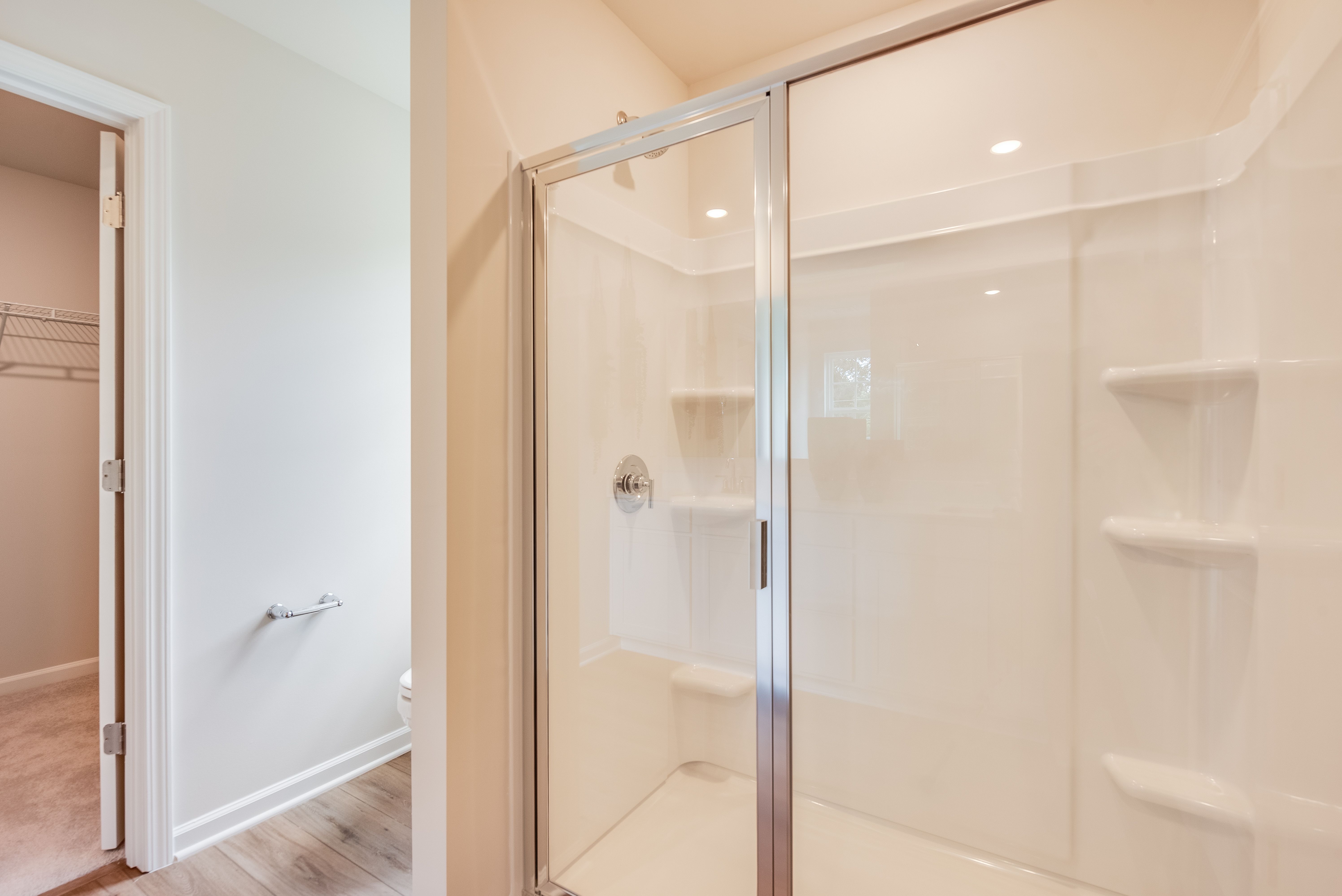 EI Owners Bath Shower Dream 2