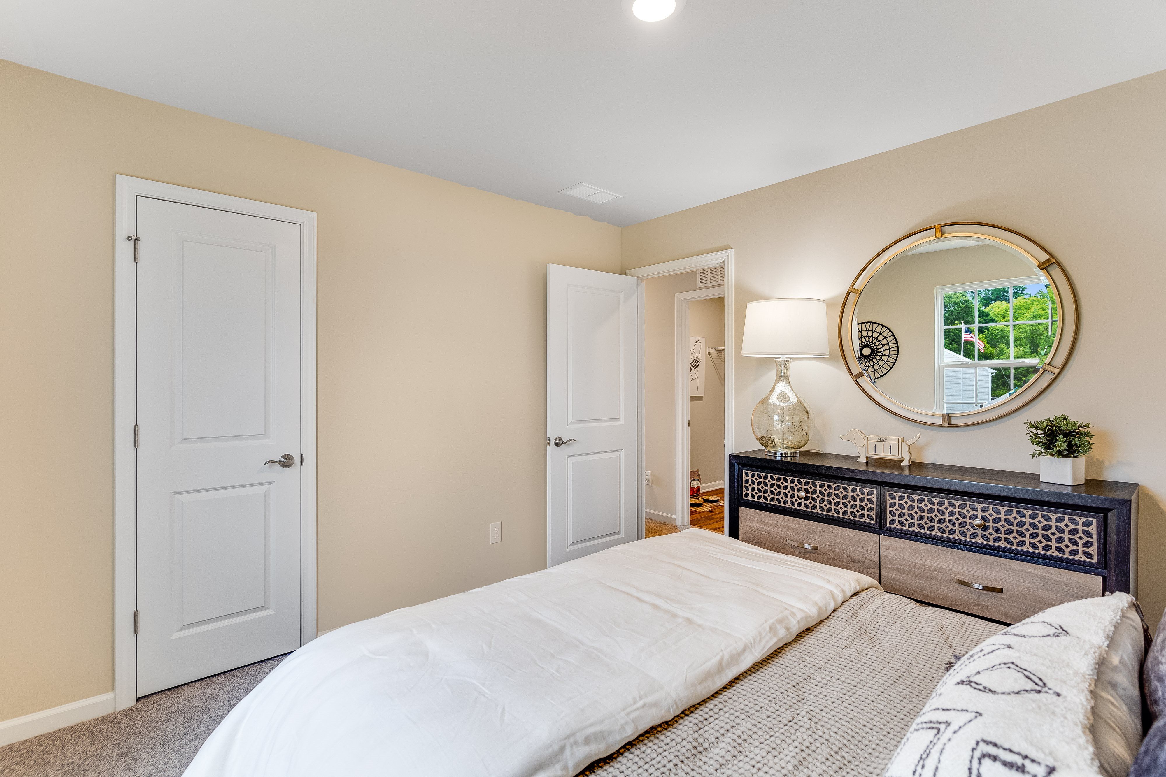 Sullivan Farm Frost C 17