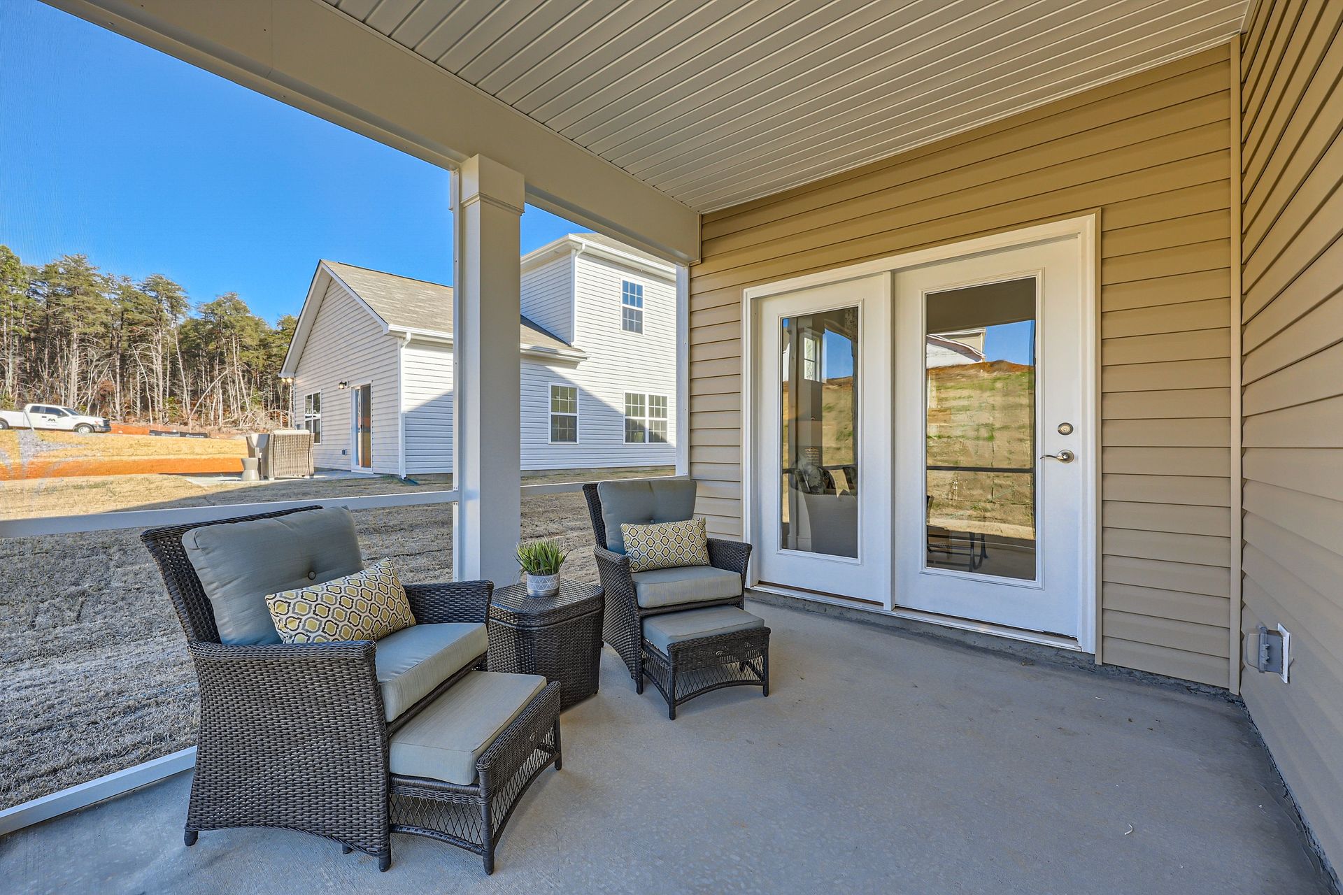 1831 Grassy Knoll Trail   Print Quality   027   40 Enclosed Patio