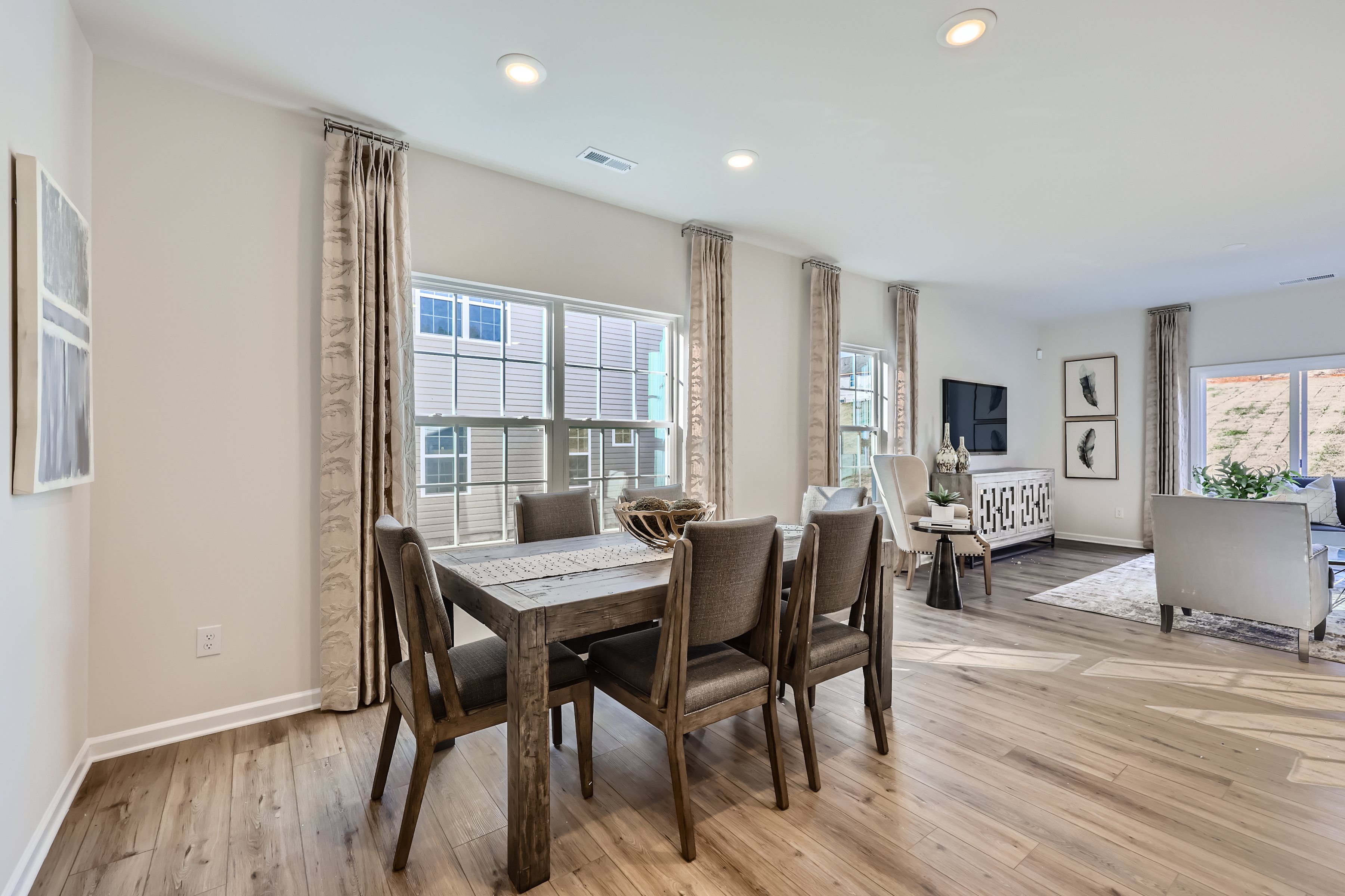 1819 Grassy Knoll Trail   Print Quality   008   12 Breakfast Area