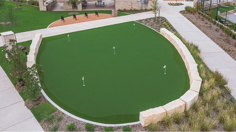 Solterra Amenity Putting Green Aerial 3of4