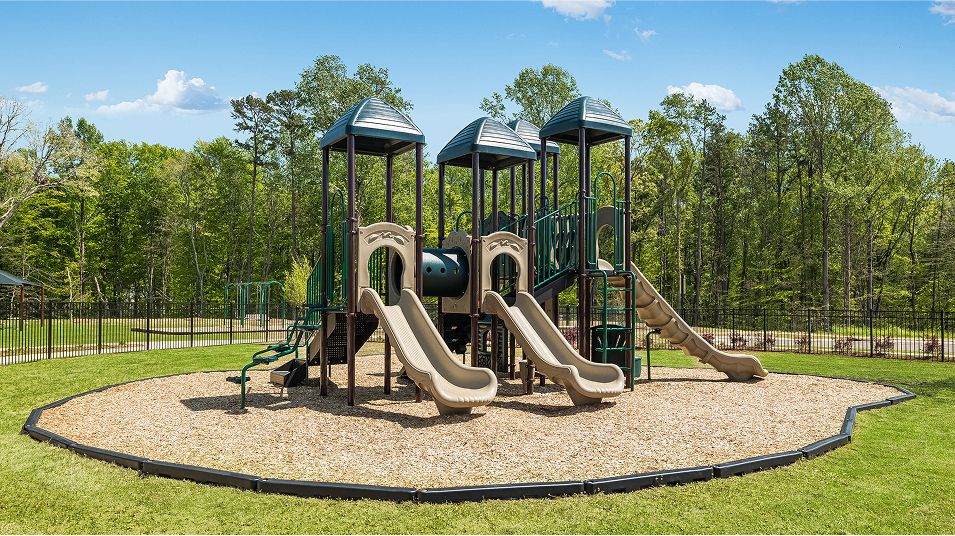 Creekside Cottages Playground 3of3 042325