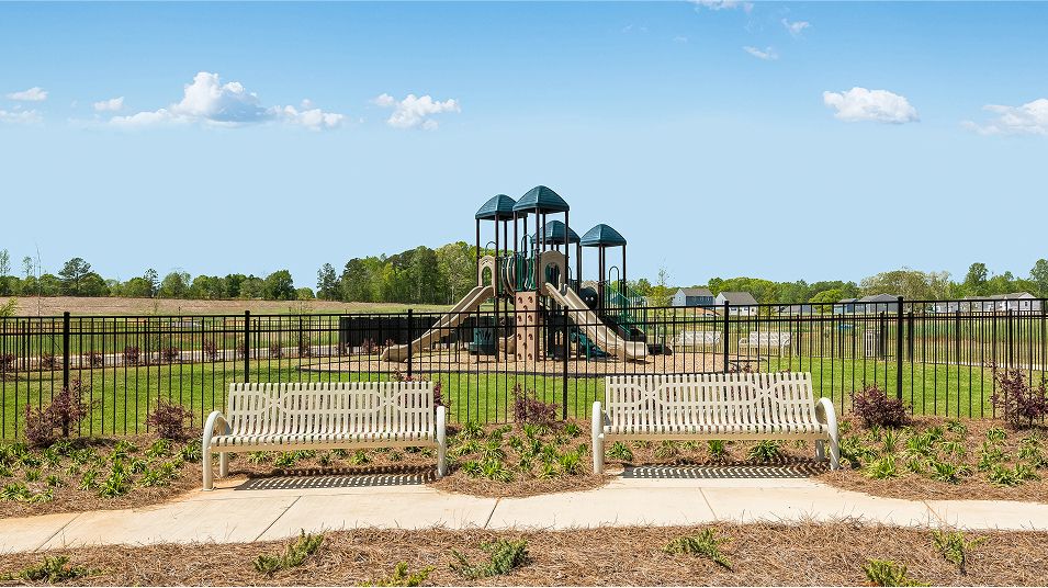 Creekside Cottages Playground 1of2 042325