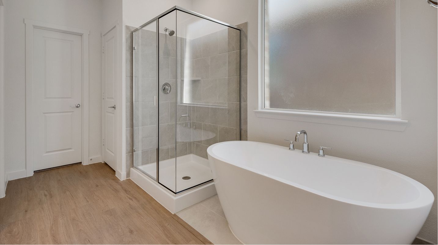 Divisional EI Tub Shower