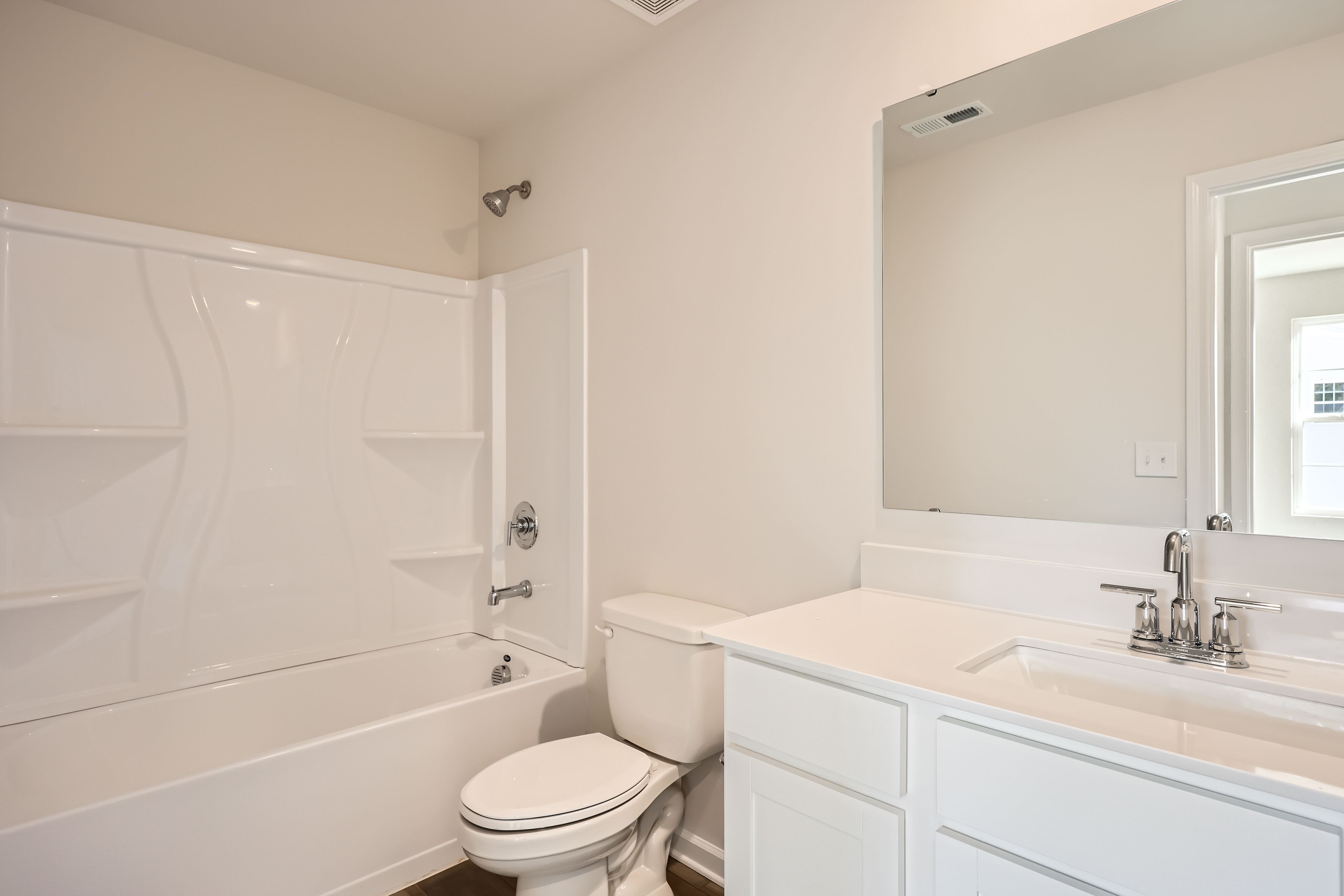 5336 Small Street   Print Quality   009   11 2nd Floor Bathroom