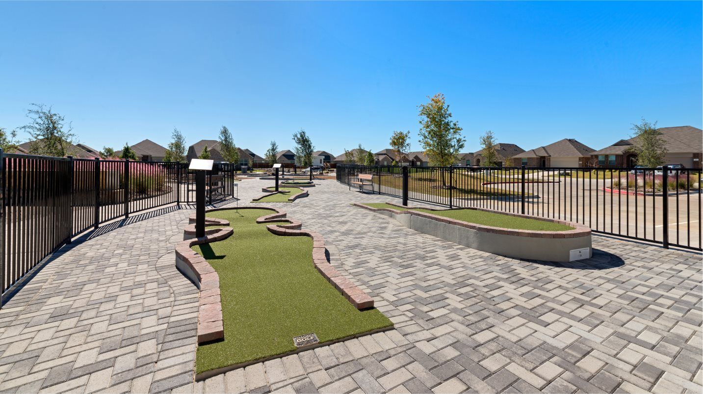 Bridgewater Amenities Golf 2of2