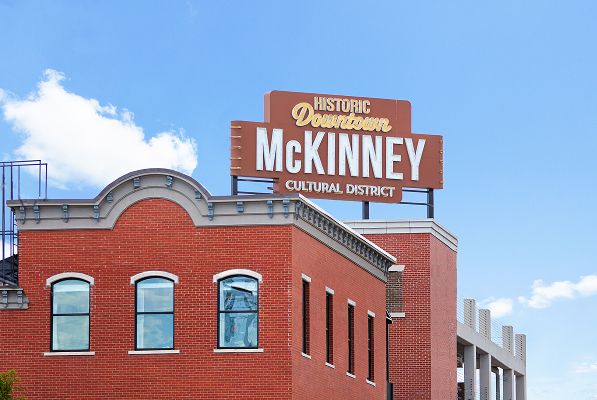 Mc Kinney Historic Downtown Sign