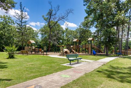 League City Dickinson Paul Hopkins Park 4of10 051925