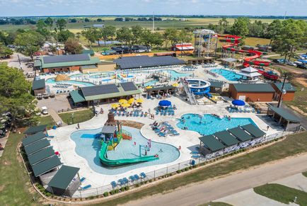 Waller Aerial Yogi Bear Jelly Stone Park 1of4