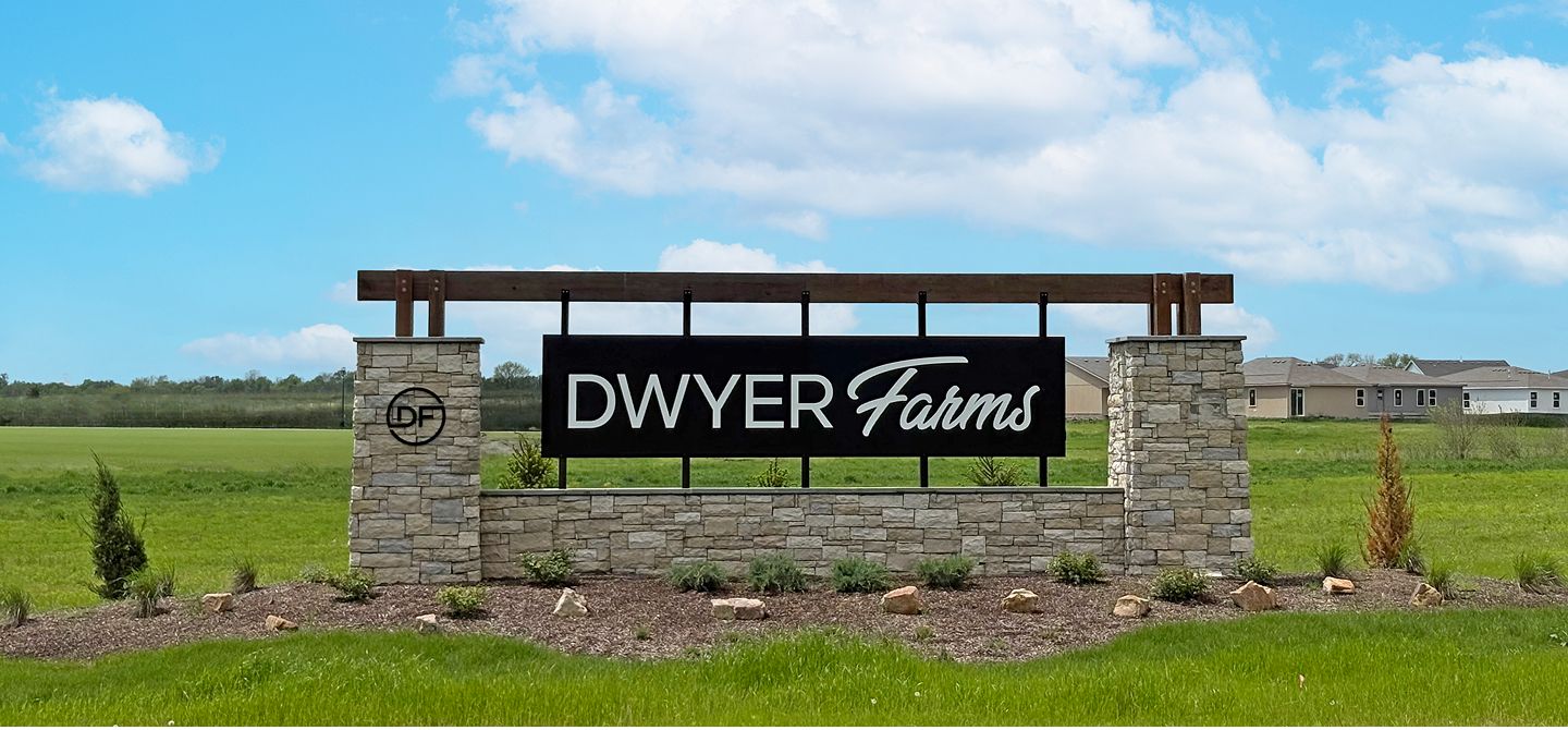 Dwyer Farms Amenity Monument