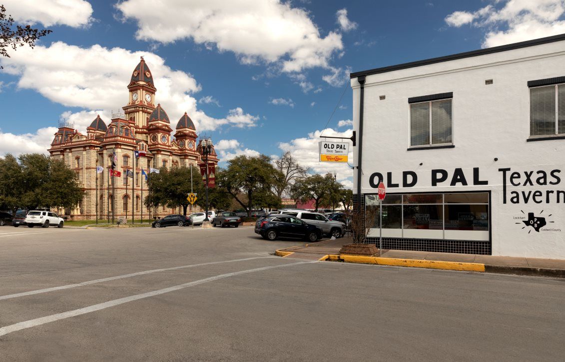 Lockhart City Hall