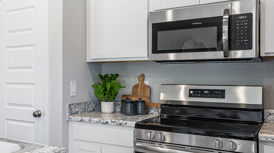 Mize Meadows EI Kitchen Oven Range Combo F1