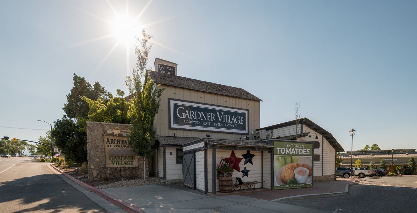 Sienna Hills Community Entertainment