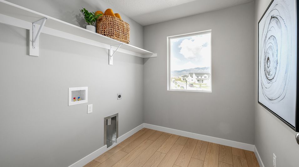 Estates Parkway Fields Sequoia EI Laundry Hookups F2