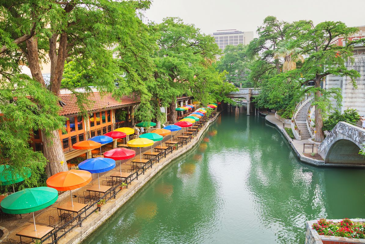 San Antonio River Walk Photoshoot